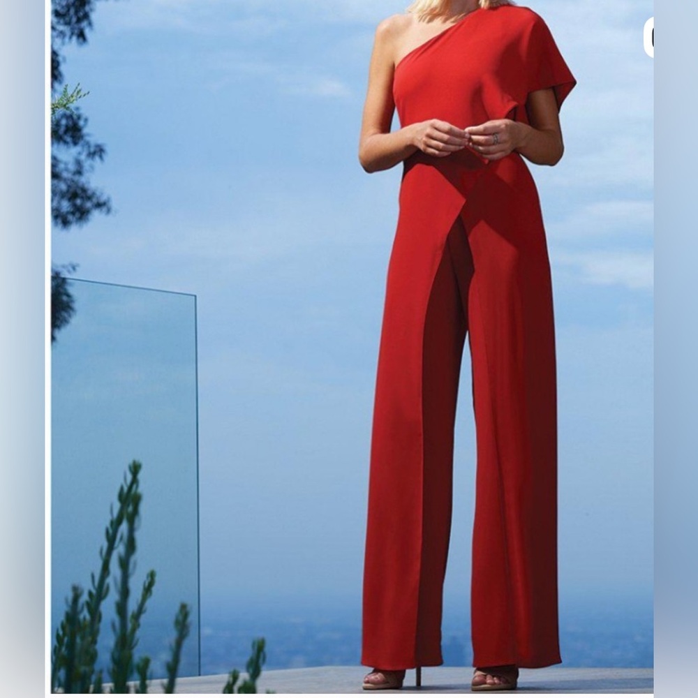 Antonio Melani Vibrant Red Garment
